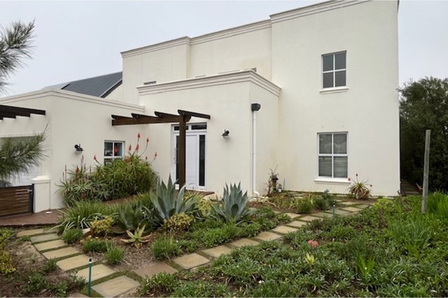 To Let 4 Bedroom Property for Rent in Croydon Olive Estate Western Cape